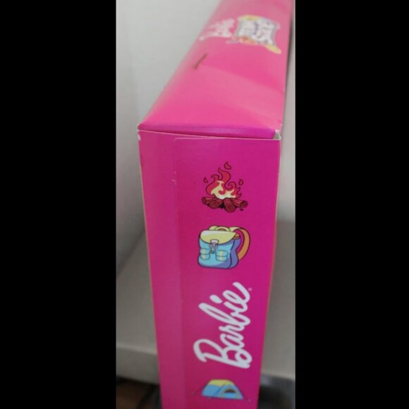 BARBIE TEAM STACIE Camping Set With Doll New In Box Tent Camping Accessories. - Picture 3 of 6